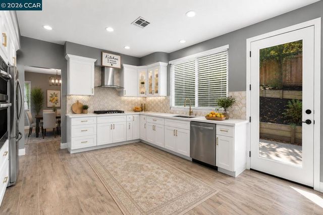 4414 Horseshoe Cir, Antioch, CA 94531