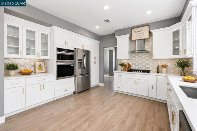 4414 Horseshoe Cir, Antioch, CA 94531