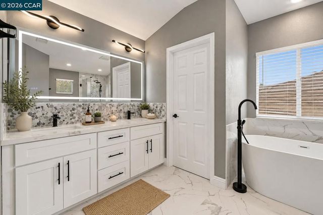4414 Horseshoe Cir, Antioch, CA 94531
