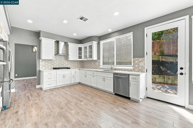 4414 Horseshoe Cir, Antioch, CA 94531