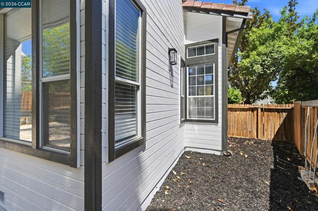 4414 Horseshoe Cir, Antioch, CA 94531