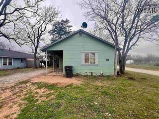 512 N LAMAR STREET, Wichita Falls, TX 76306