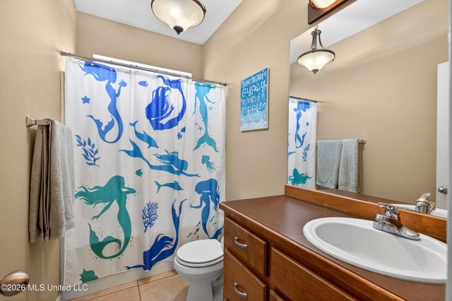 1605 Lake Mars Avenue, Ocean Springs, MS 39564