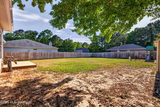 1605 Lake Mars Avenue, Ocean Springs, MS 39564
