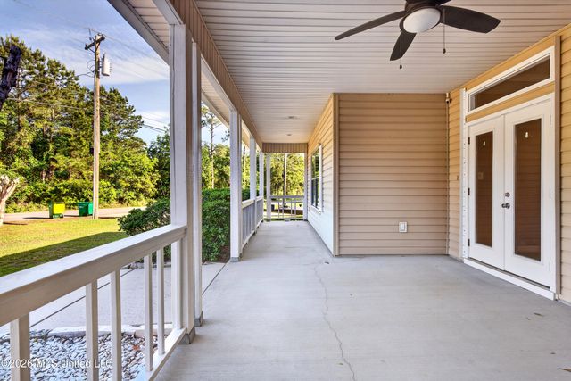 1605 Lake Mars Avenue, Ocean Springs, MS 39564