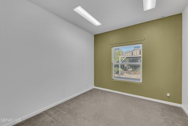 137 MAGEE Drive, Chaparral, NM 88081