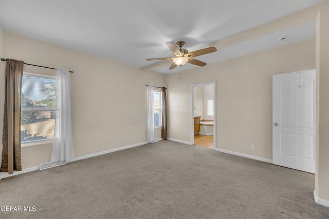 137 MAGEE Drive, Chaparral, NM 88081