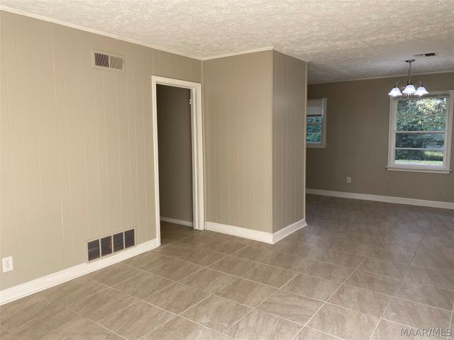 1717 Robison Hill Road, Montgomery, AL 36107