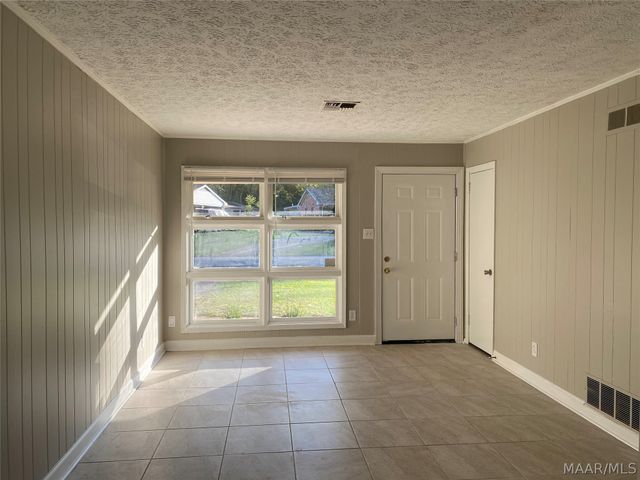 1717 Robison Hill Road, Montgomery, AL 36107