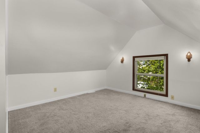 690 James Avenue, Saint Paul, MN 55102
