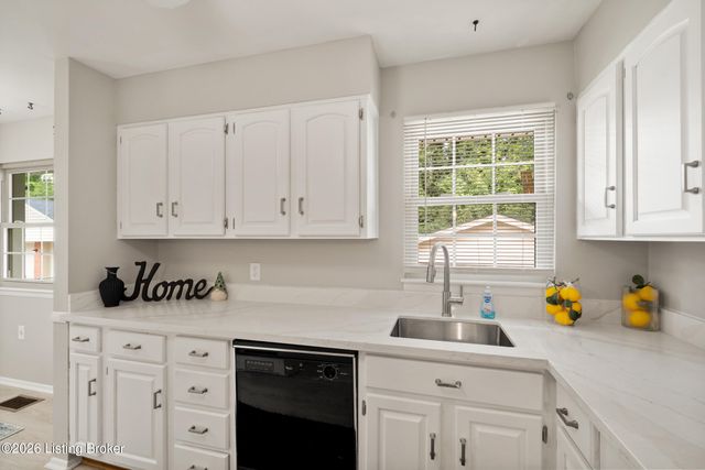 3604 Ethelwood Dr, Jeffersontown, KY 40299