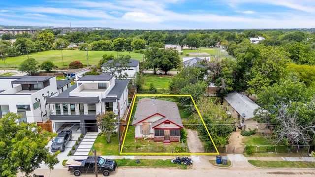 3215 Wake Street, Dallas, TX 75212