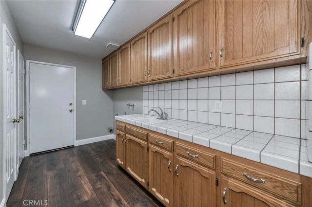 6702 N Dolores, Fresno, CA 93711