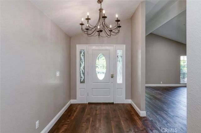 6702 N Dolores, Fresno, CA 93711