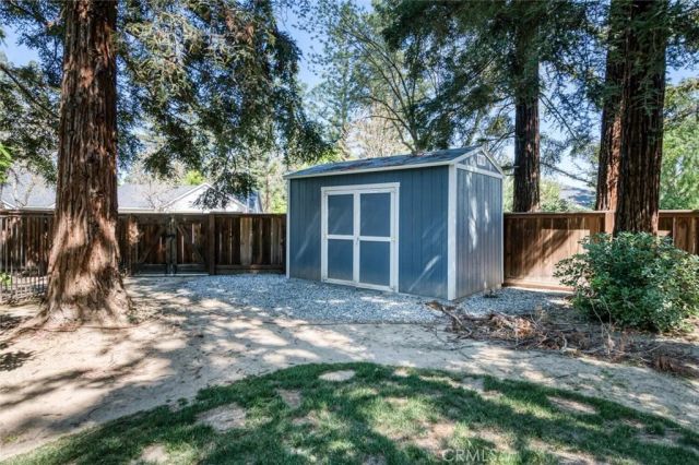 6702 N Dolores, Fresno, CA 93711