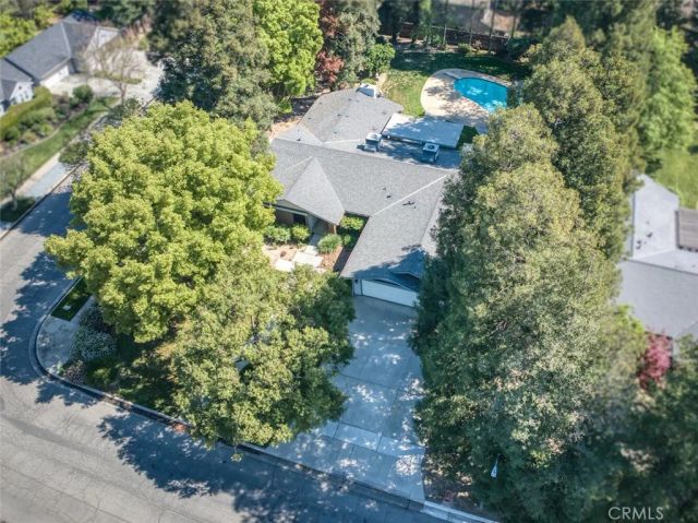 6702 N Dolores, Fresno, CA 93711