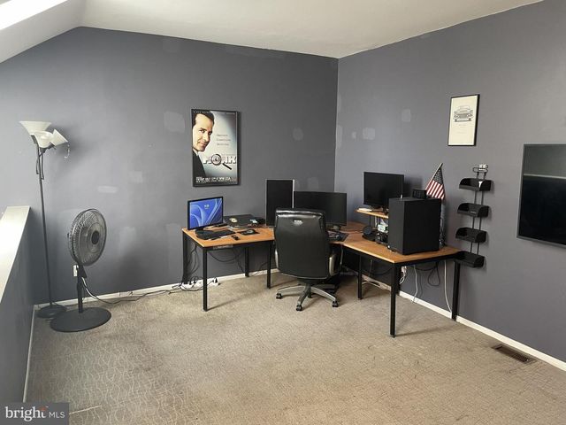 2604-B AUBURN CT, Mount Laurel, NJ 08054