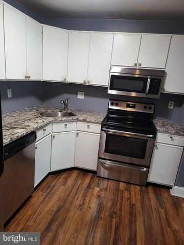 2604-B AUBURN CT, Mount Laurel, NJ 08054