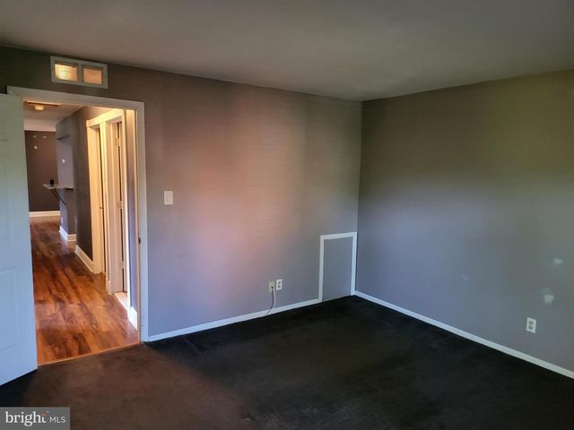 2604-B AUBURN CT, Mount Laurel, NJ 08054