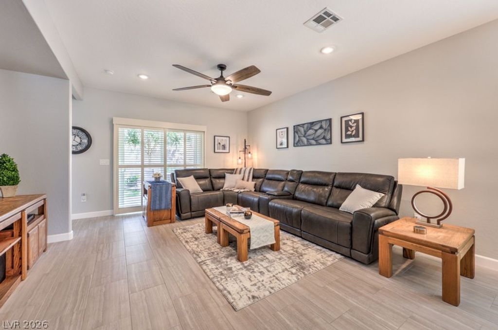 2452 Gamma Ray Place, Henderson, NV 89044 — photo 4