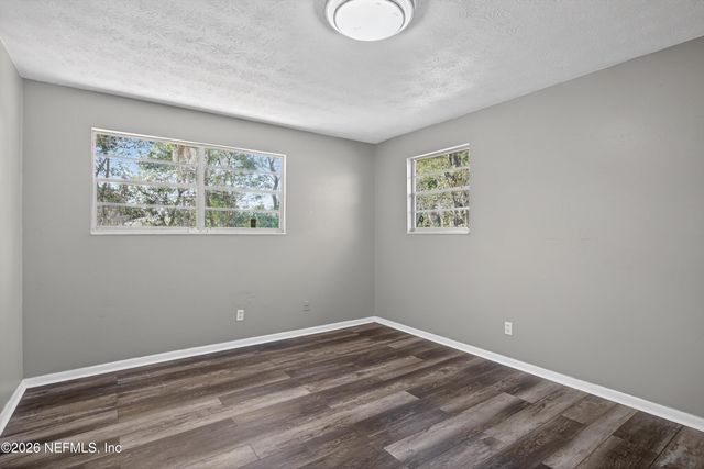 2750 CEDARCREST Drive, Orange Park, FL 32073