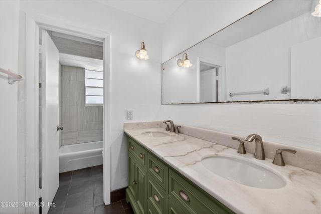 2750 CEDARCREST Drive, Orange Park, FL 32073