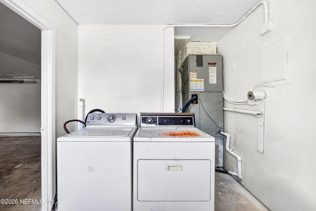 2750 CEDARCREST Drive, Orange Park, FL 32073