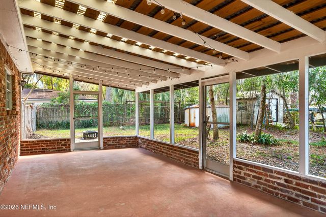 2750 CEDARCREST Drive, Orange Park, FL 32073