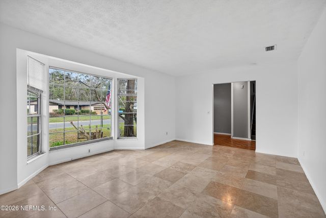 2750 CEDARCREST Drive, Orange Park, FL 32073