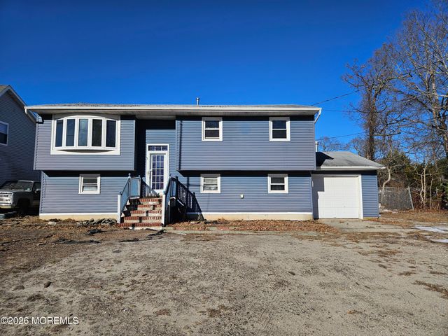 118 Walnut Drive, Lanoka Harbor, NJ 08734