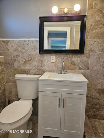 118 Walnut Drive, Lanoka Harbor, NJ 08734