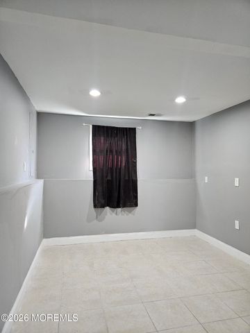 118 Walnut Drive, Lanoka Harbor, NJ 08734