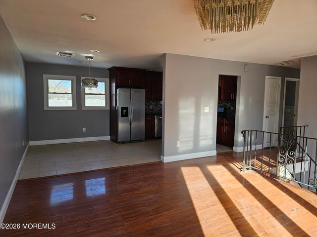 118 Walnut Drive, Lanoka Harbor, NJ 08734