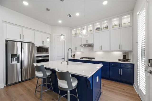 19907 Curved Steel Drive, Cypress, TX 77433