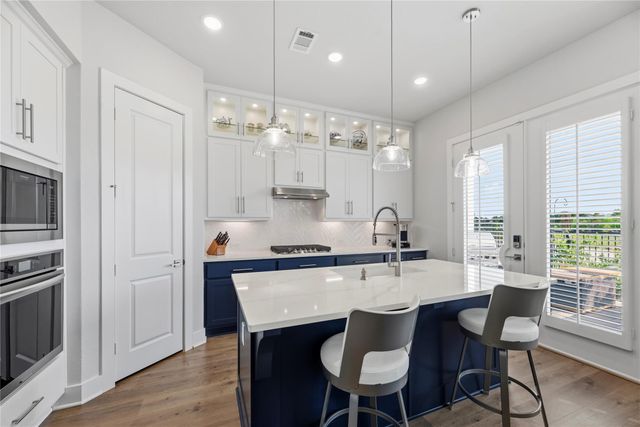 19907 Curved Steel Drive, Cypress, TX 77433