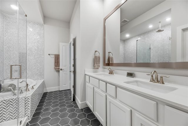 19907 Curved Steel Drive, Cypress, TX 77433