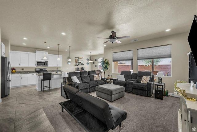 559 N SARAH LN, Hurricane, UT 84737
