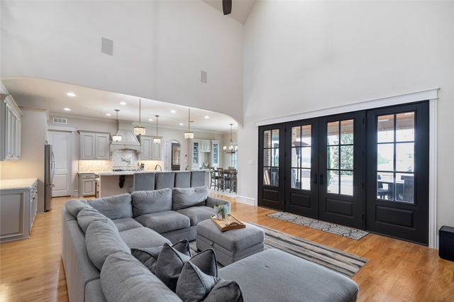 1523 Velda Kay Lane, Fort Worth, TX 76052