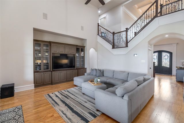 1523 Velda Kay Lane, Fort Worth, TX 76052