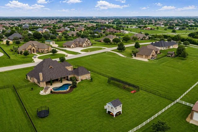 1523 Velda Kay Lane, Fort Worth, TX 76052