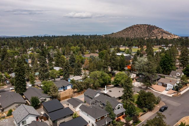454 NE Burnside Avenue, Bend, OR 97701