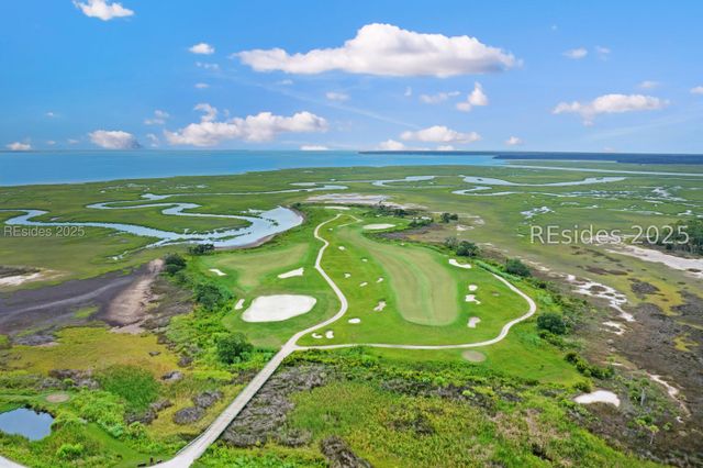 6 Brenton Ct, Bluffton, SC 29910