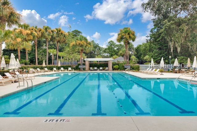 6 Brenton Ct, Bluffton, SC 29910