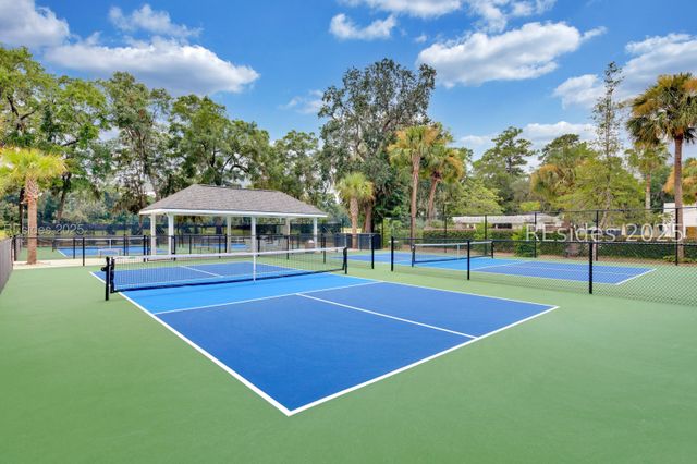 6 Brenton Ct, Bluffton, SC 29910