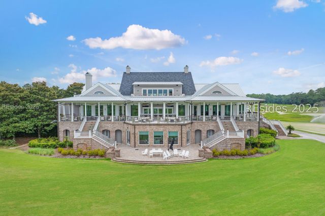 6 Brenton Ct, Bluffton, SC 29910