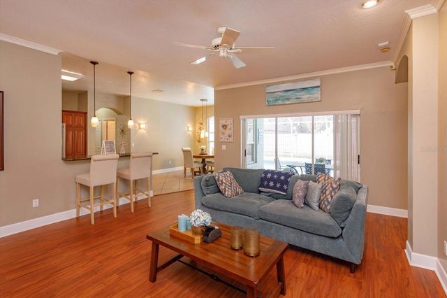 1816 SPARKLING WATER CIRCLE, Ocoee, FL 34761