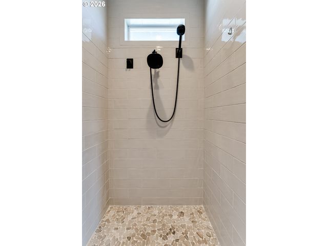 3550 MOUNTAIN QUAIL Ln, Eugene, OR 97405