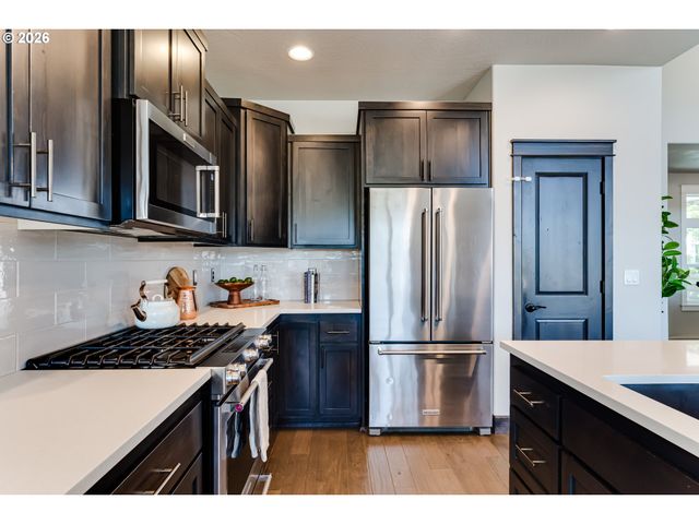 3550 MOUNTAIN QUAIL Ln, Eugene, OR 97405
