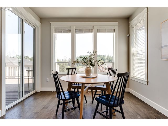 3550 MOUNTAIN QUAIL Ln, Eugene, OR 97405