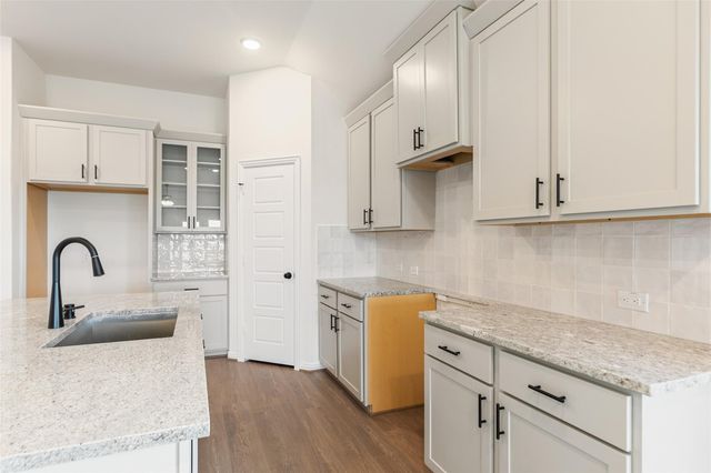 2801 Ruby Laurel Drive, Iowa Colony, TX 77583